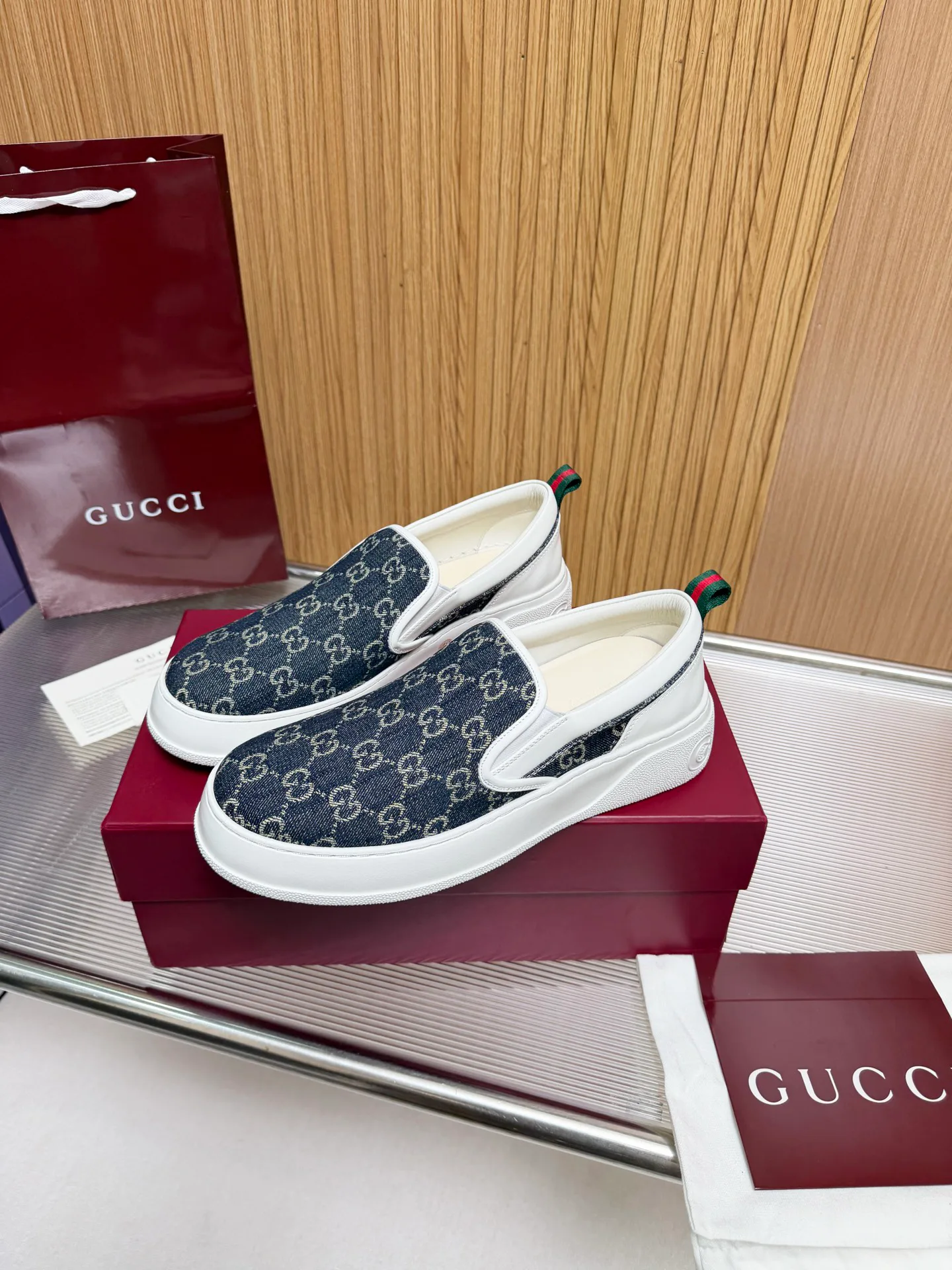 Кроссовки Мужские Gucci 17620465