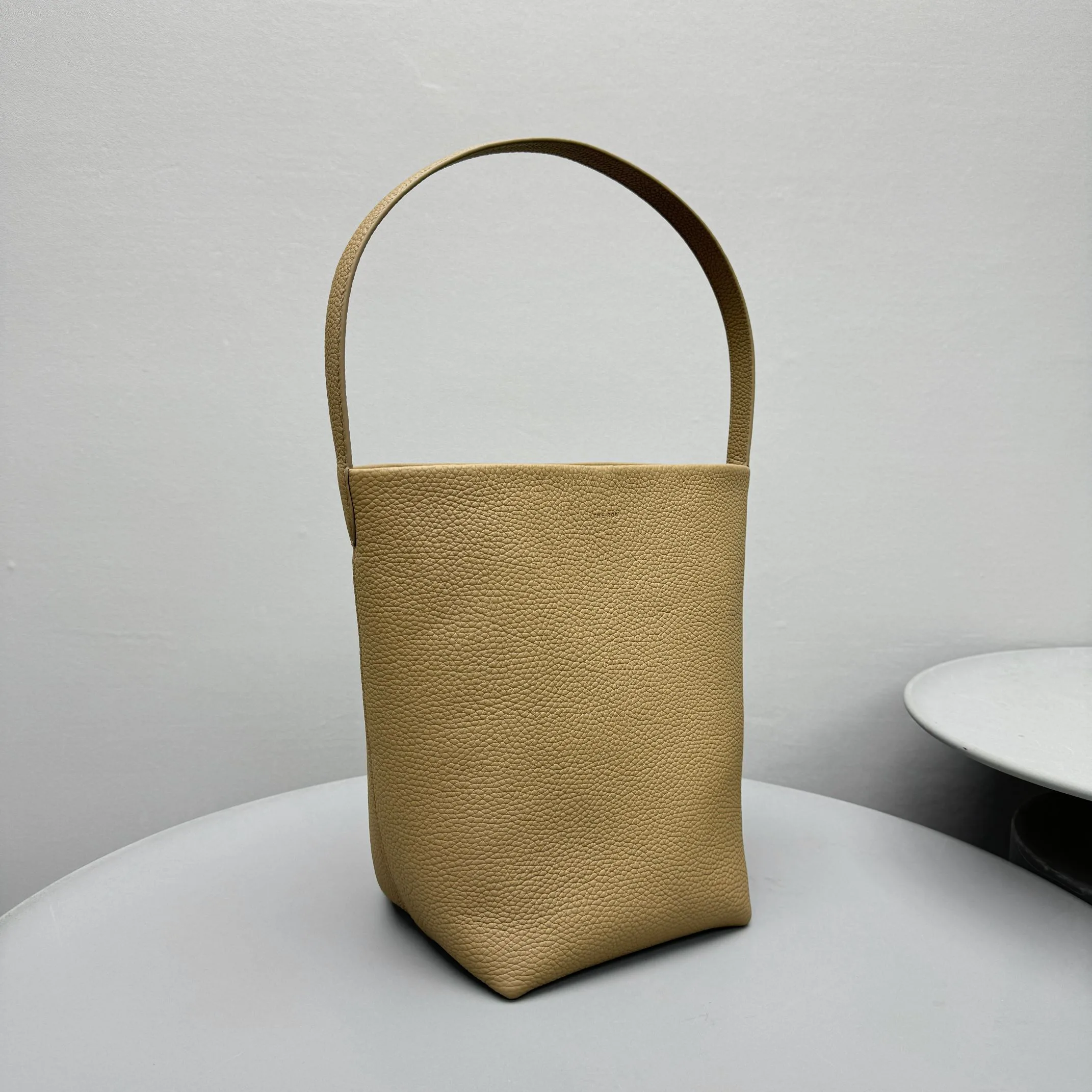 Клатчи Женские The Row 690897