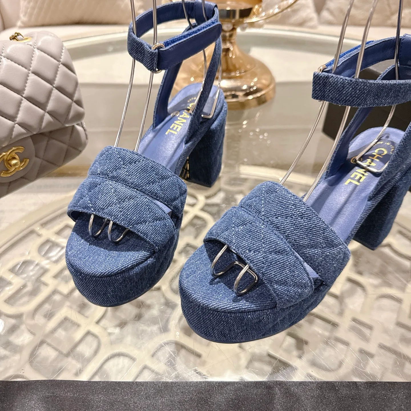 Босоножки Женские Chanel 9361028