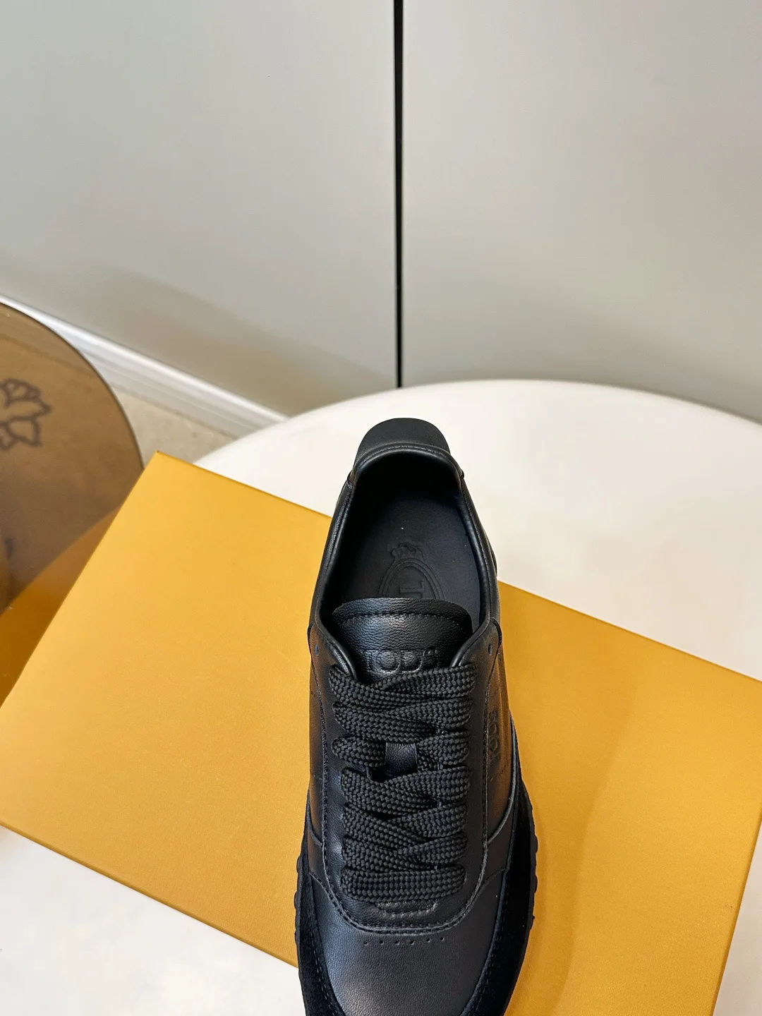 Кроссовки Женские Tod's 18397678