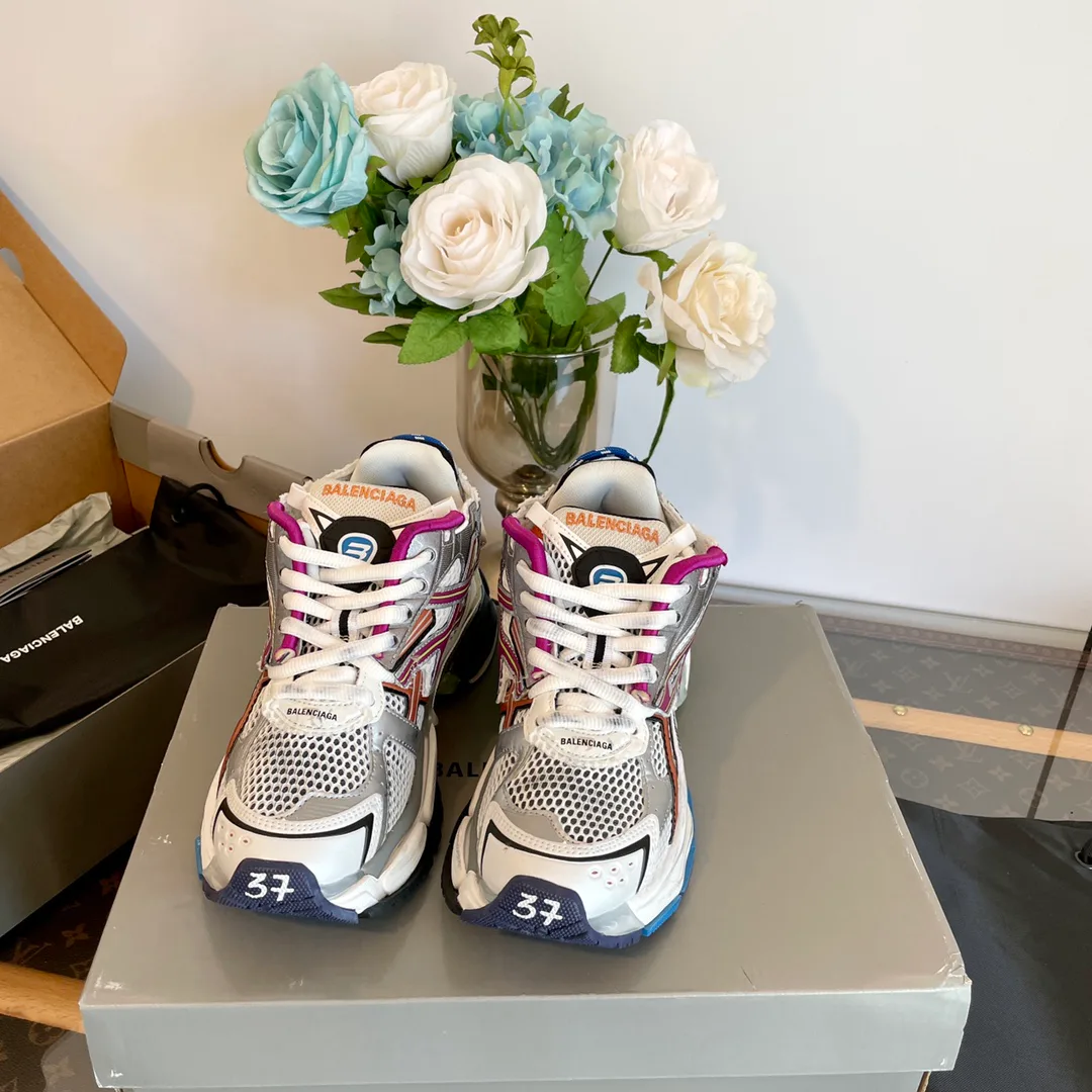 Кроссовки Женские Balenciaga 12656176