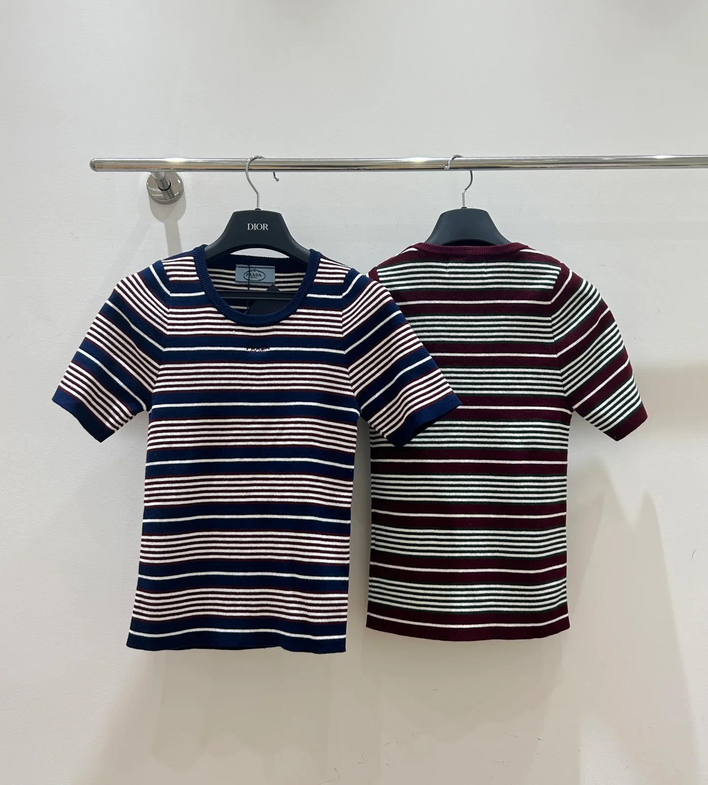 Футболки Женские Prada 8969292