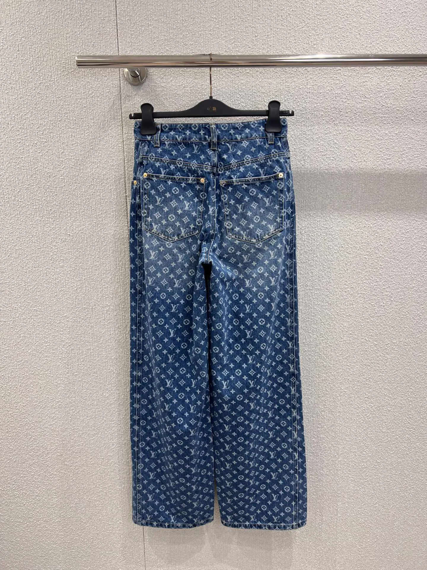 Джинсы Женские Louis Vuitton 505555