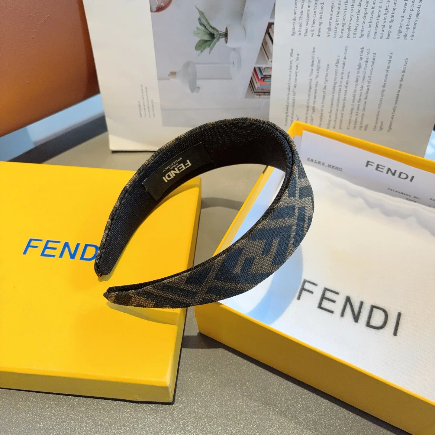 Головные Уборы Fendi 4715903