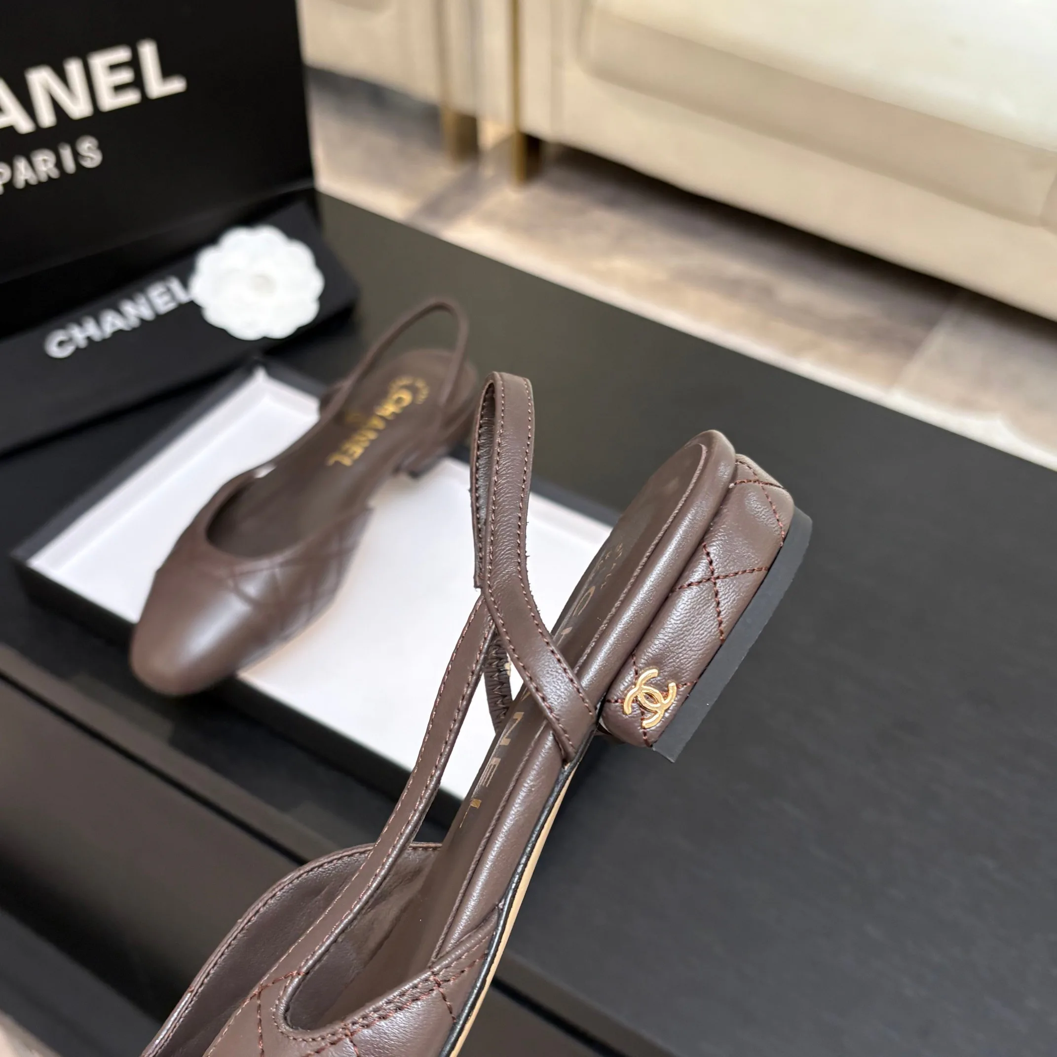 Босоножки Женские Chanel 17730814