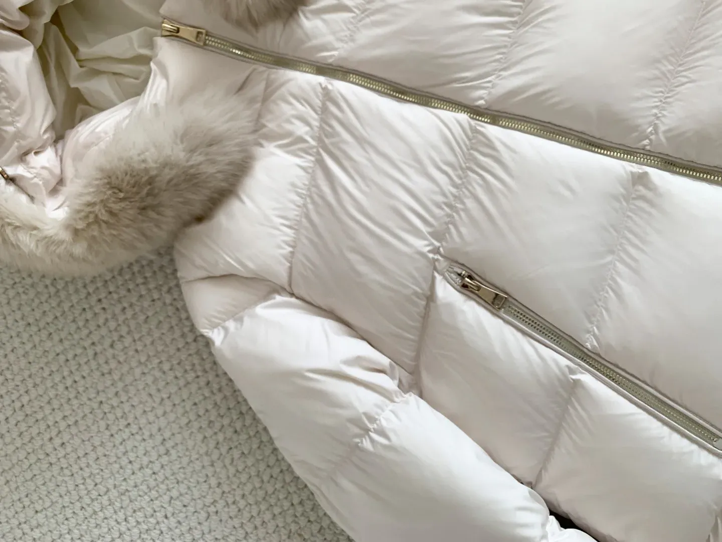 Куртки И Пуховики Женские Moncler 723416