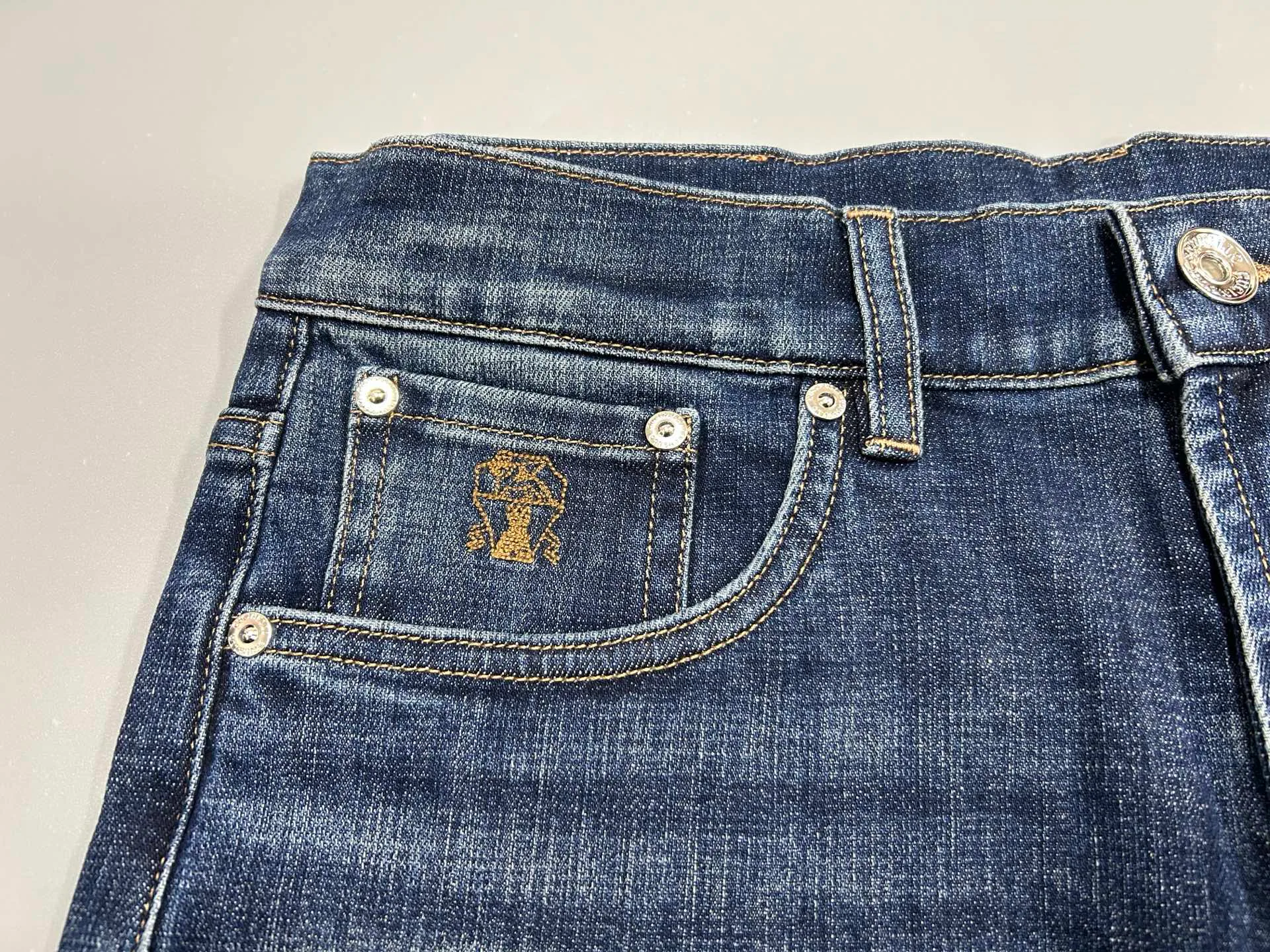 Джинсы Мужские Brunello Cucinelli 425886