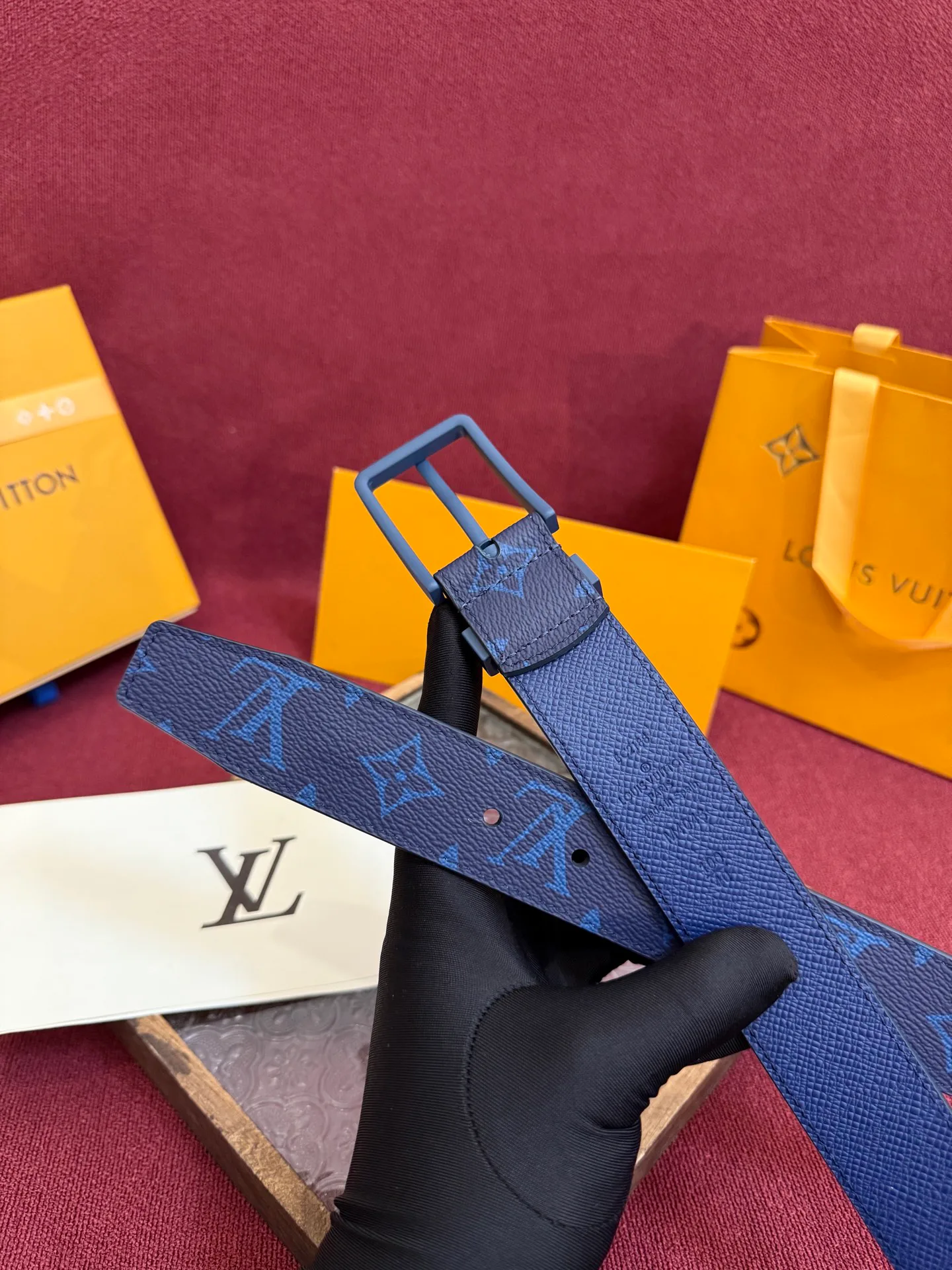 Ремни Louis Vuitton 5070253