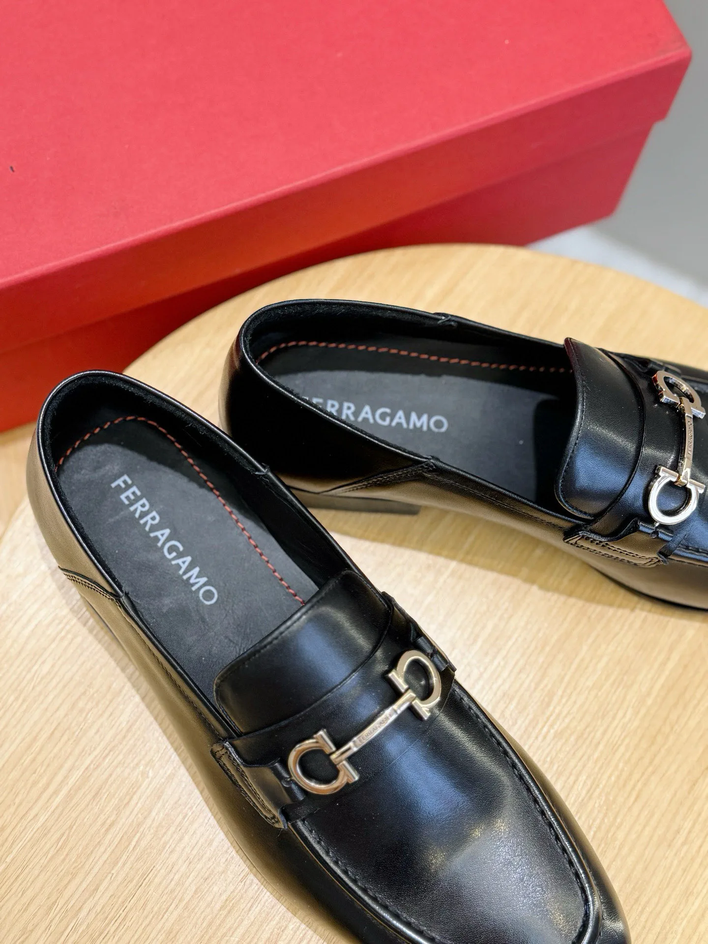 Лоферы И Туфли Мужские Salvatore Ferragamo 19236461