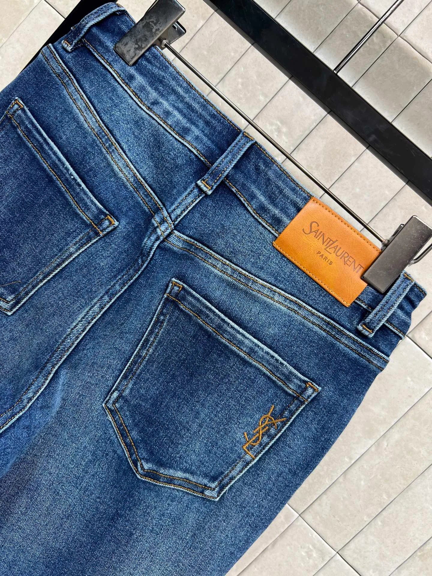 Джинсы Женские Saint Laurent 5231976