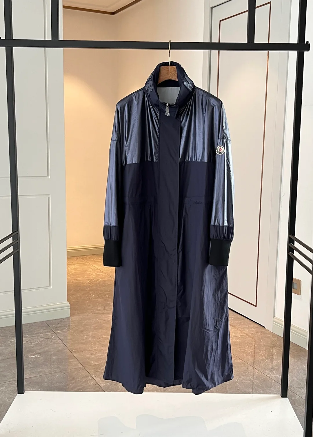 Куртки И Пуховики Женские Moncler 11489413