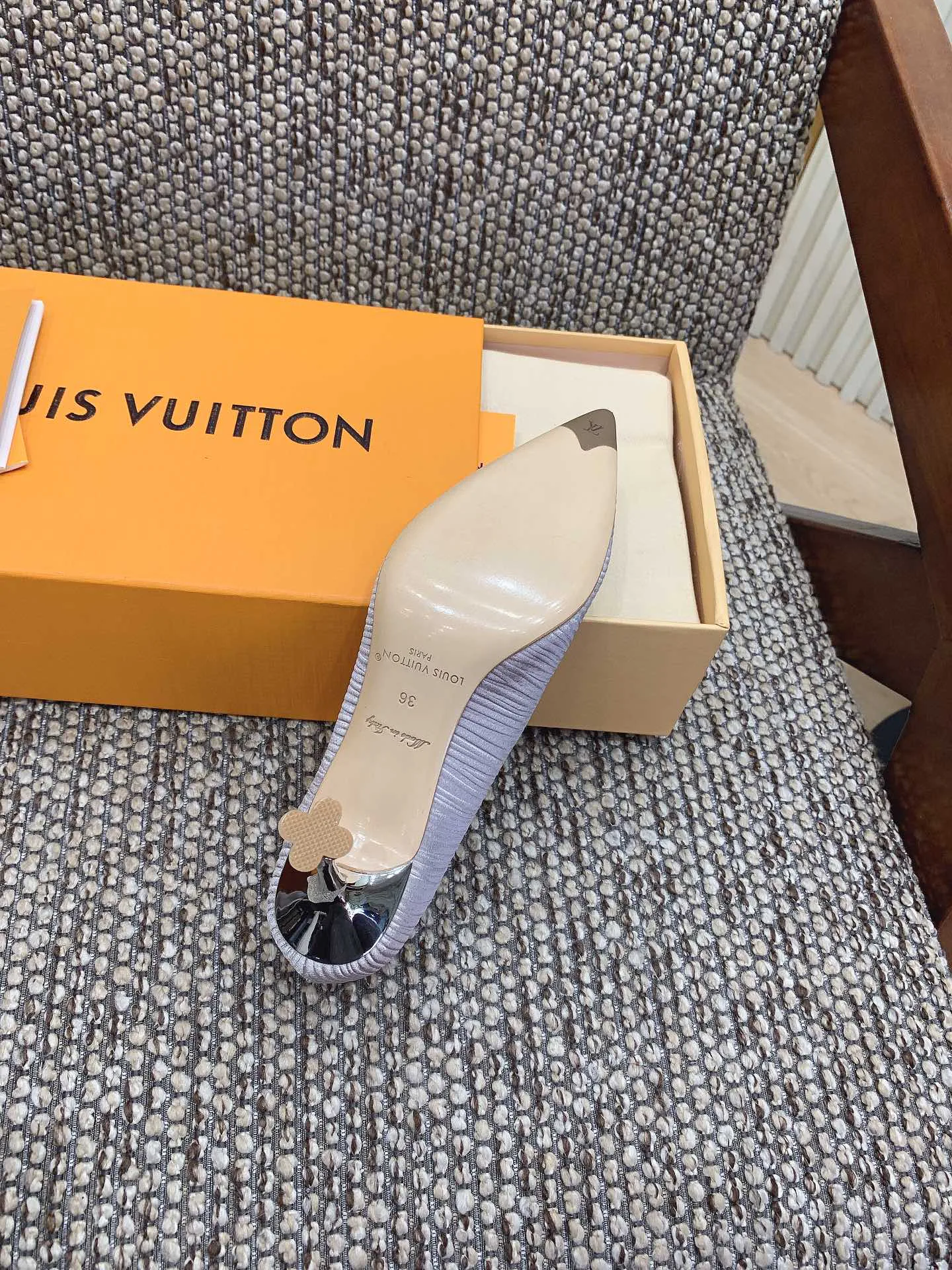 Туфли Женские Louis Vuitton 1834490