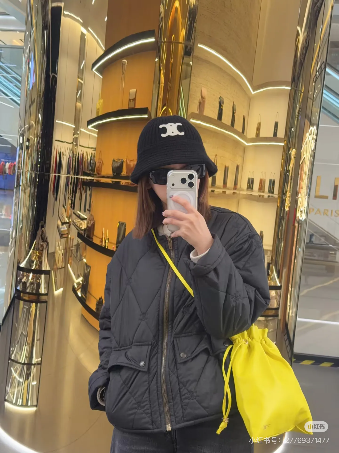 Куртки И Пуховики Женские Celine 18877475