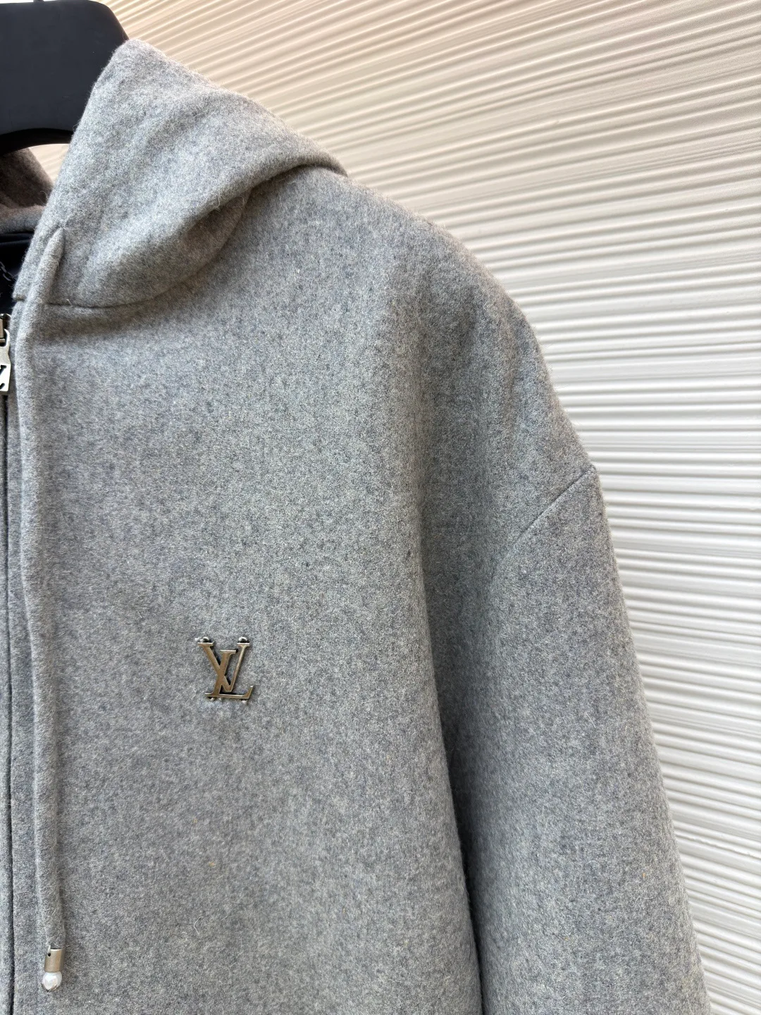 Куртки И Пуховики Мужские Louis Vuitton 6839626