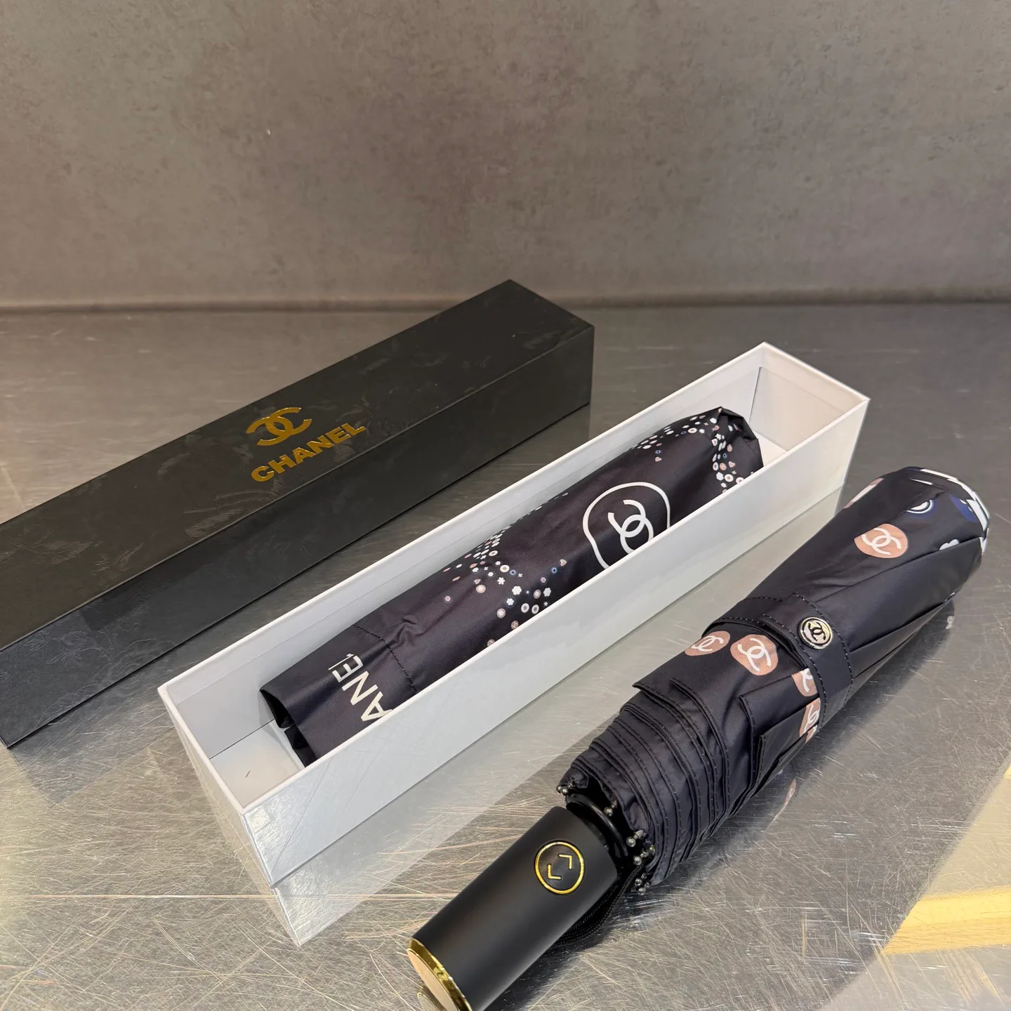 Зонты Chanel 17350234