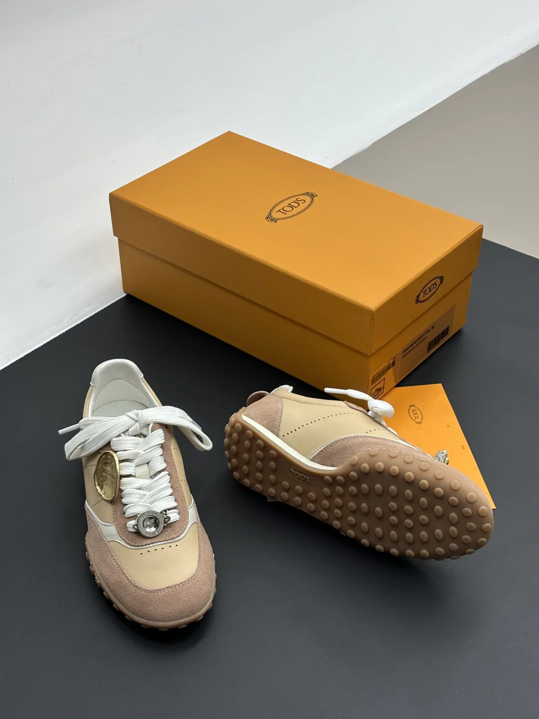 Кроссовки Женские Tod's 18732000