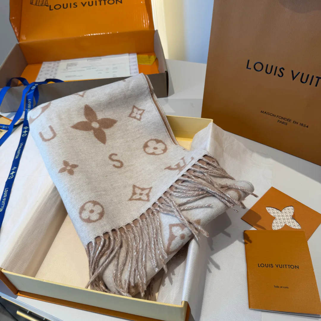 Шарфы Louis Vuitton 497638