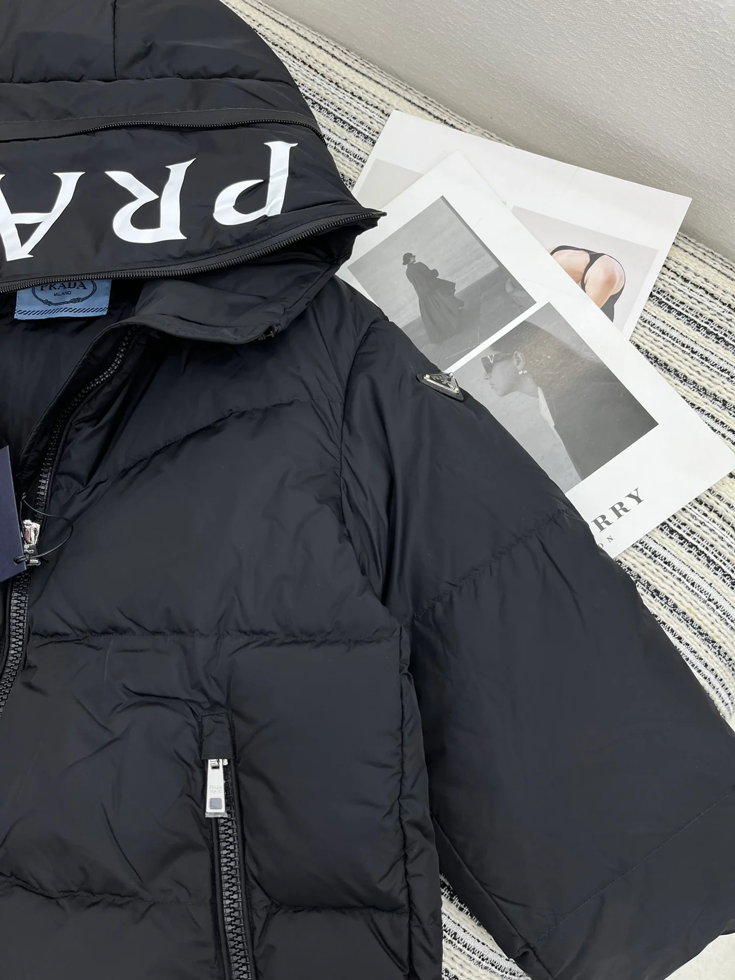 Куртки И Пуховики Женские Prada 863431