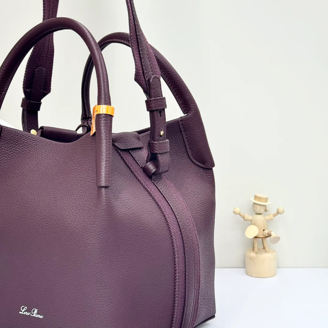 Классические Сумки Женские Loro Piana 11472603