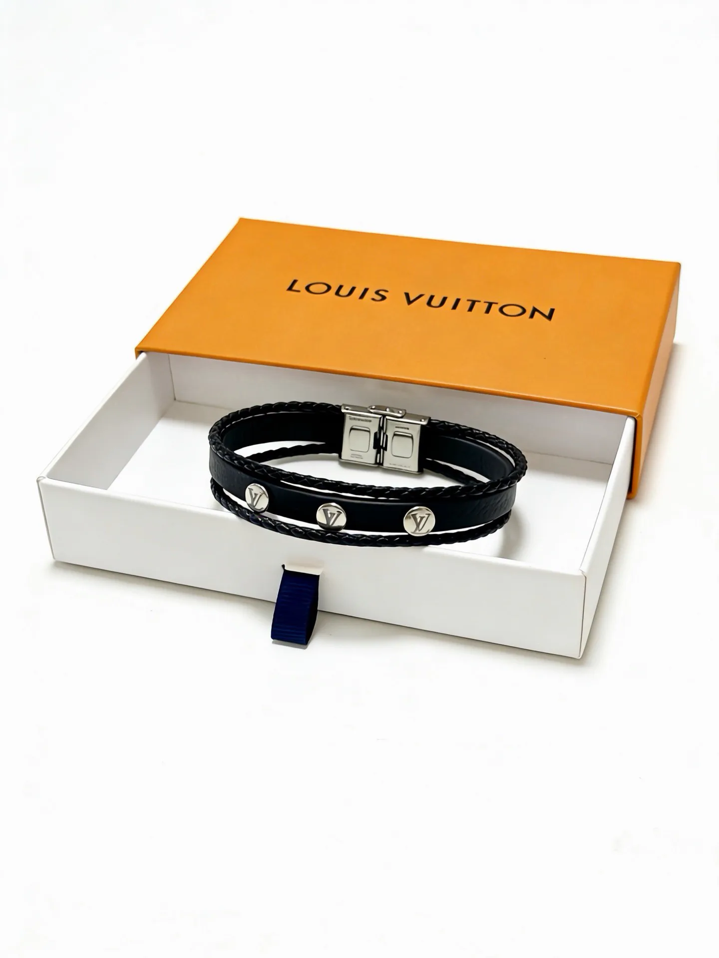 Бижутерия Louis Vuitton 17801816