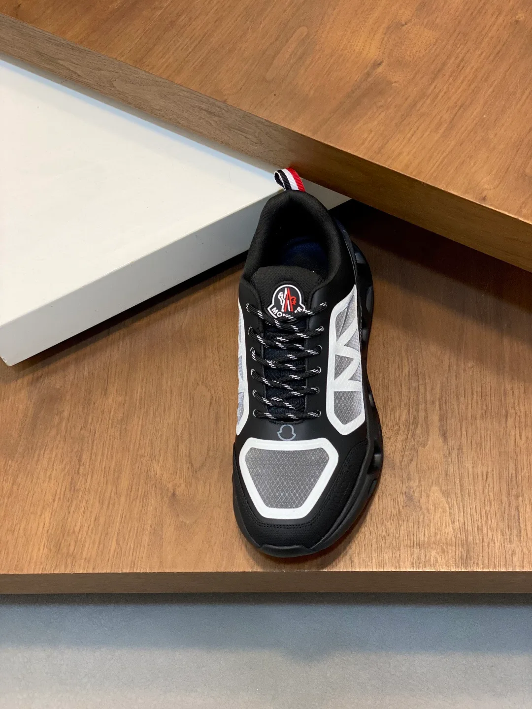 Кроссовки Мужские Moncler 18118864
