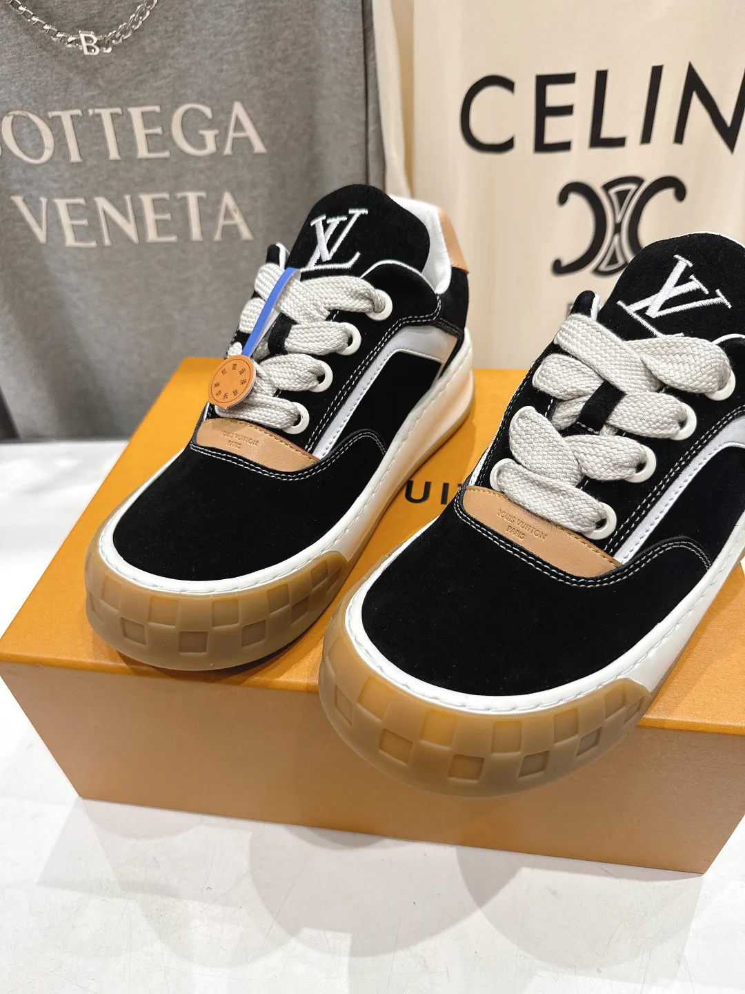Кроссовки Женские Louis Vuitton 5020377