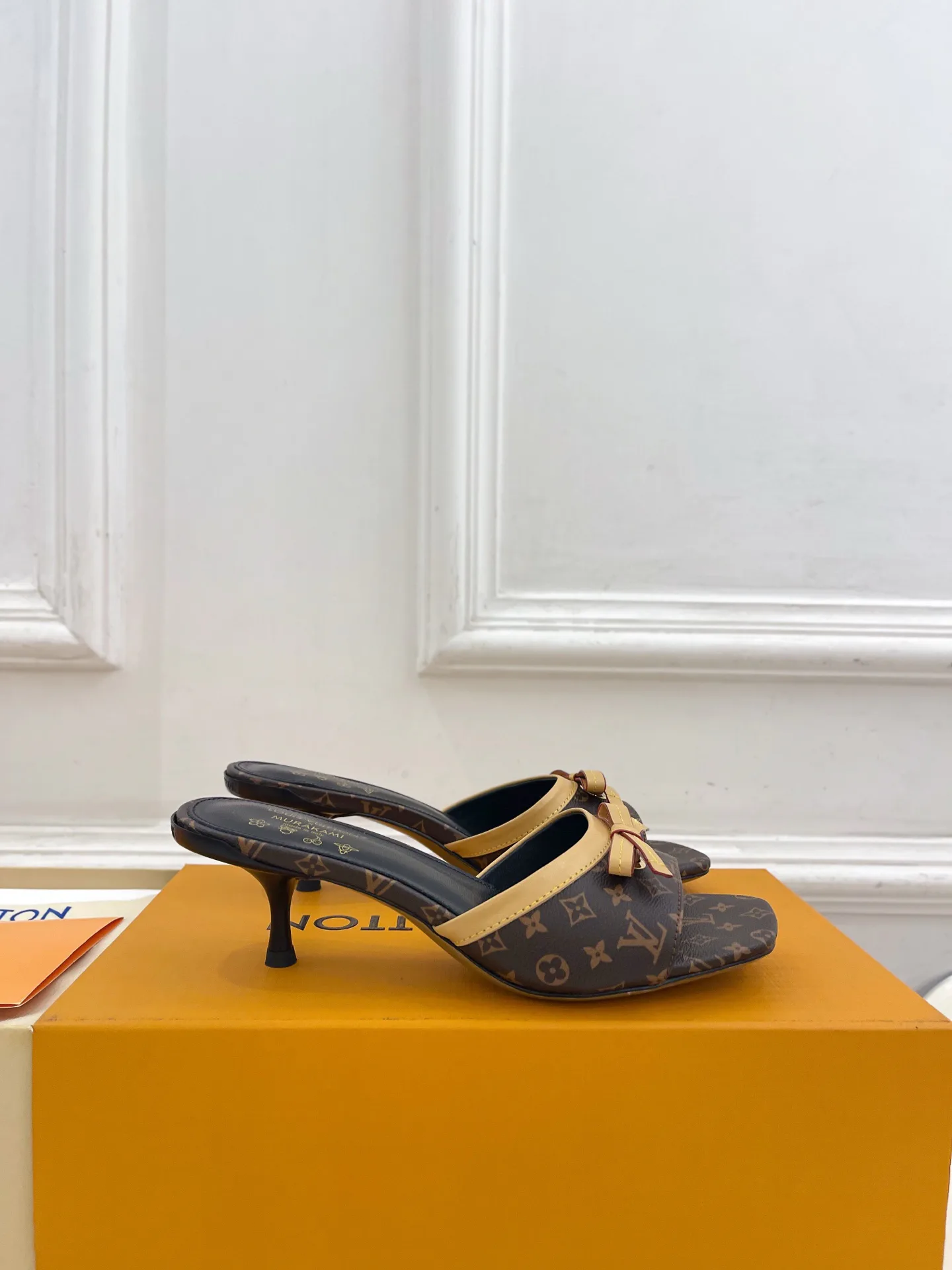 Туфли Женские Louis Vuitton 11852483