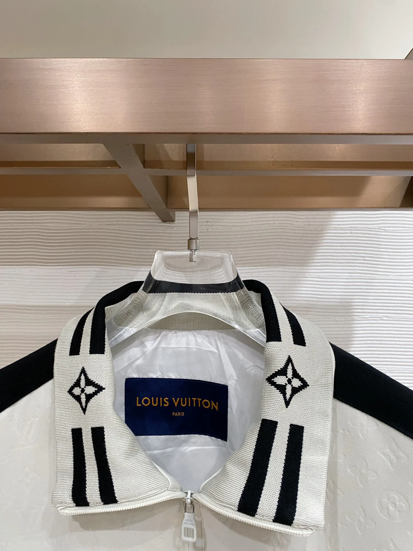 Куртки И Пуховики Мужские Louis Vuitton 11504047