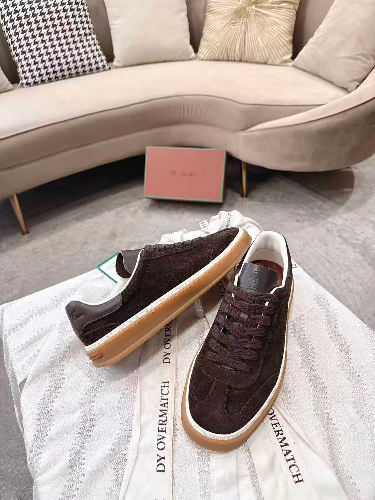 Кроссовки Женские Loro Piana 18846942