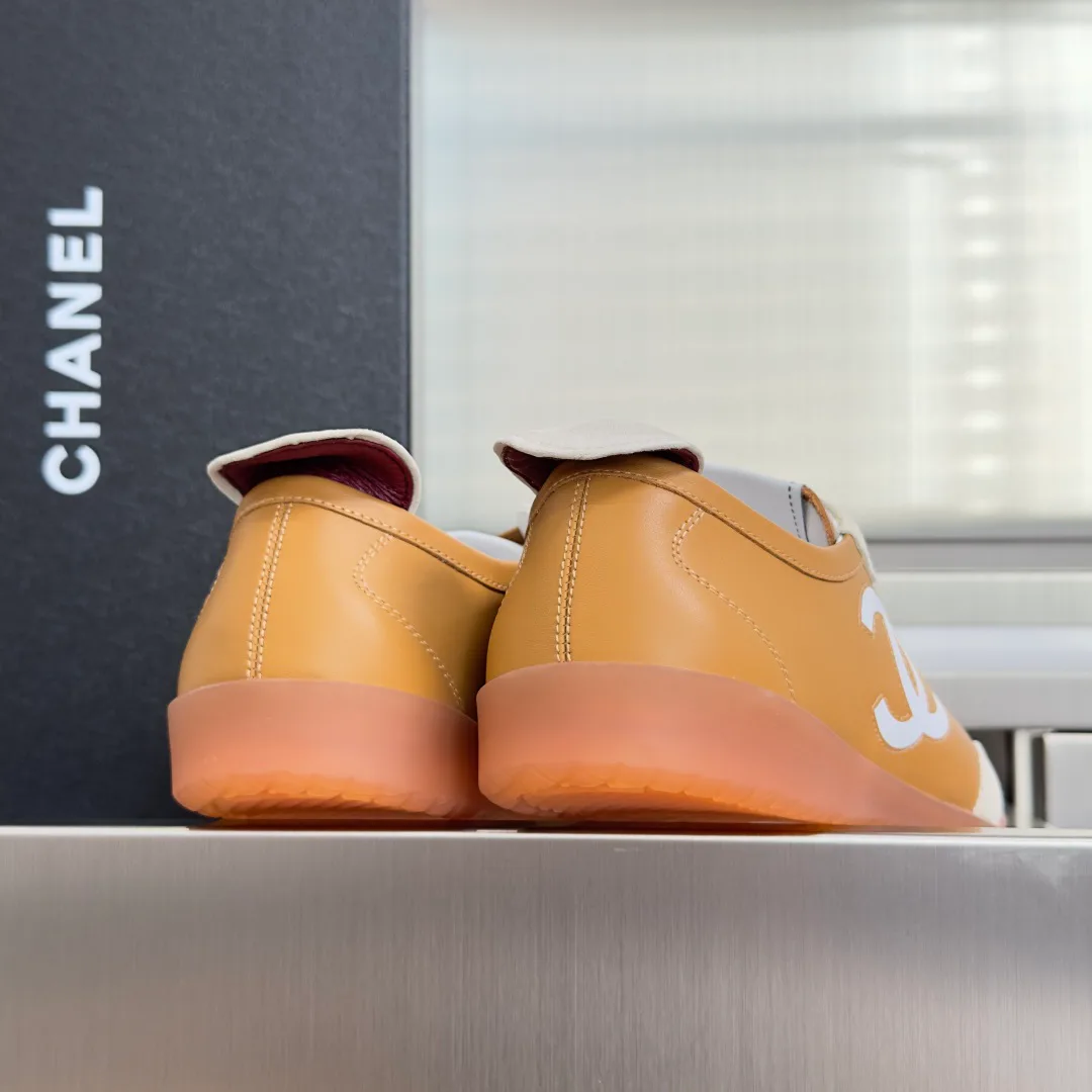 Кроссовки Женские Chanel 12828844