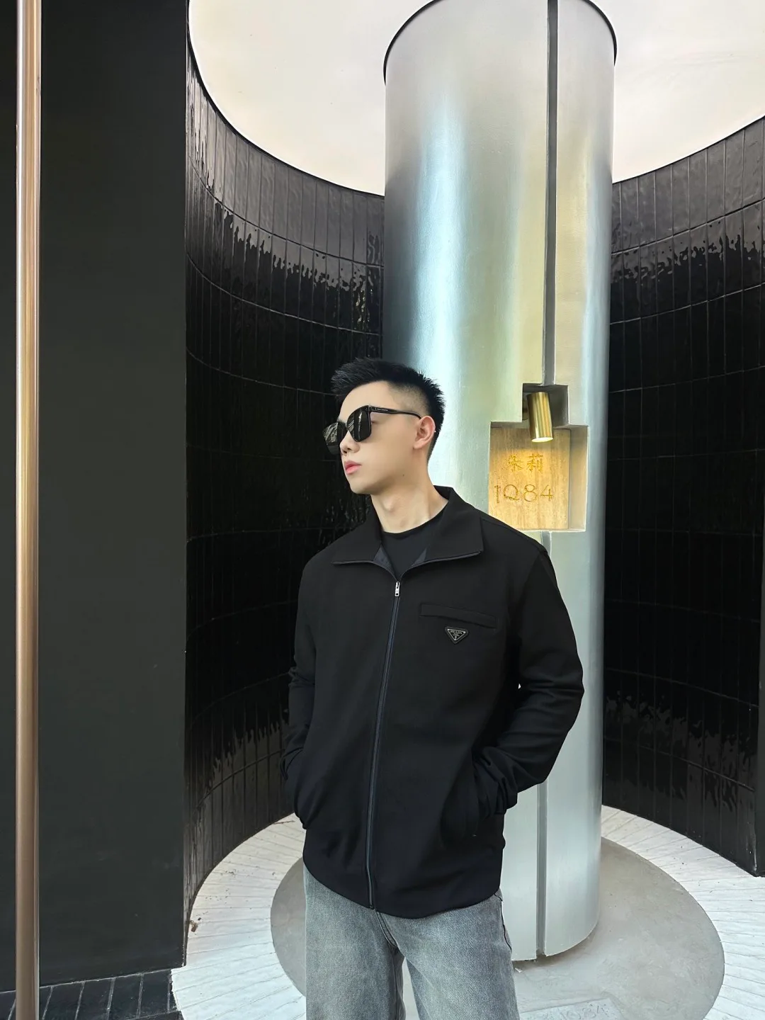 Куртки И Пуховики Мужские Prada 8973505