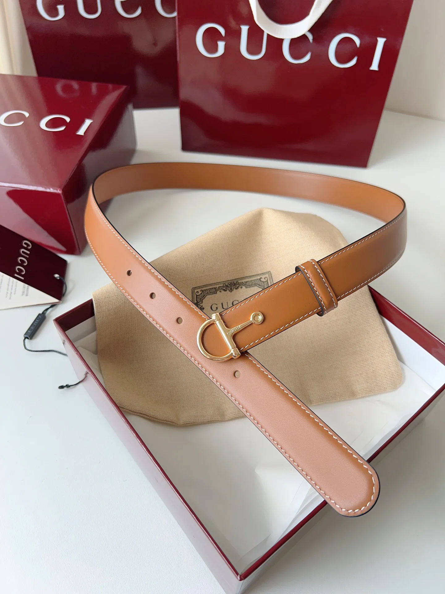 Ремни Gucci 17561108