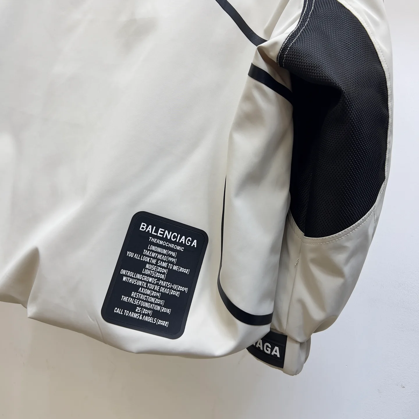 Куртки И Пуховики Женские Balenciaga 844132