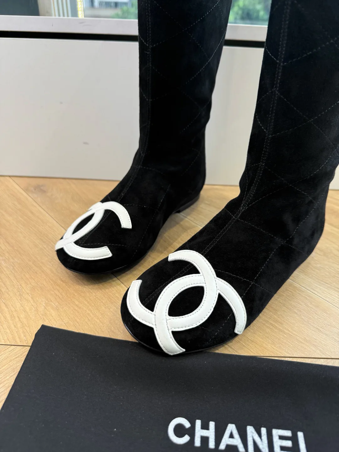 Сапоги Женские Chanel 18152740