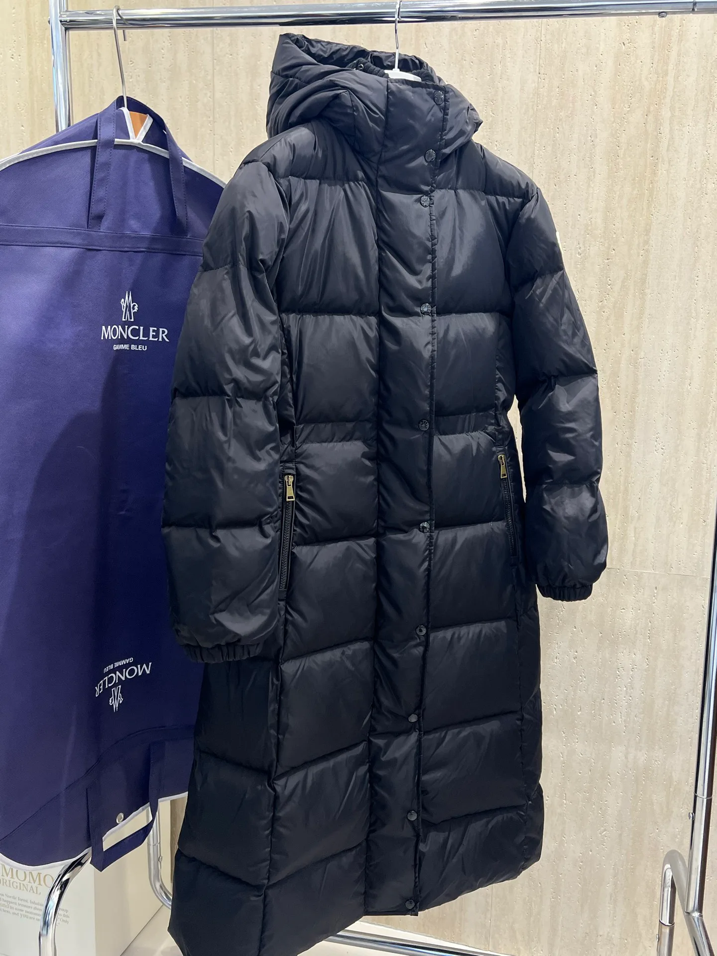 Куртки И Пуховики Женские Moncler 18723416