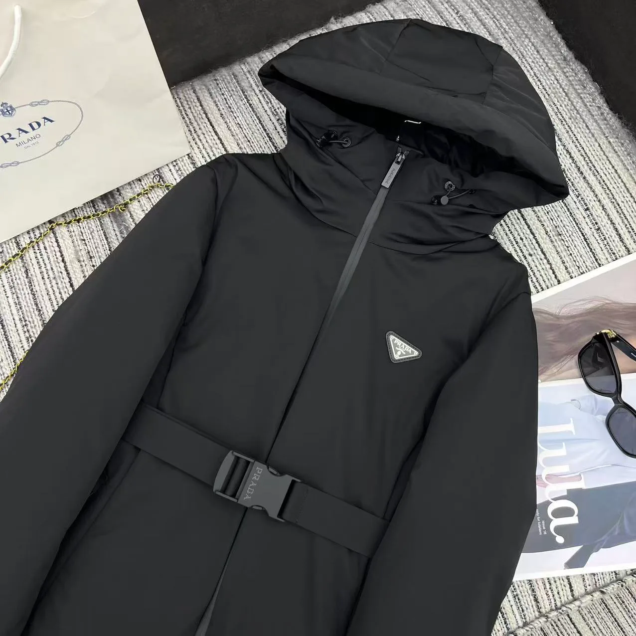 Пуховики Женские Prada 286529