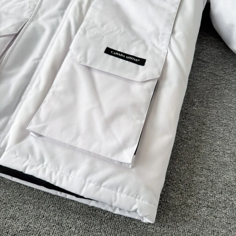 Куртки И Пуховики Женские Canada Goose 18722849