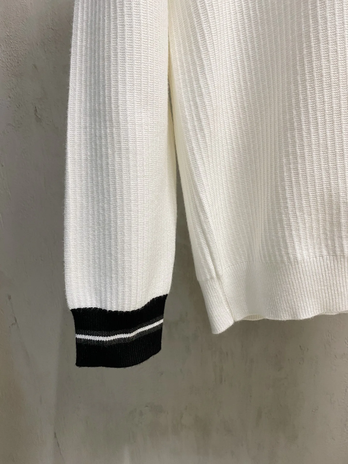 Джемперы И Свитеры Мужские Moncler 18098175