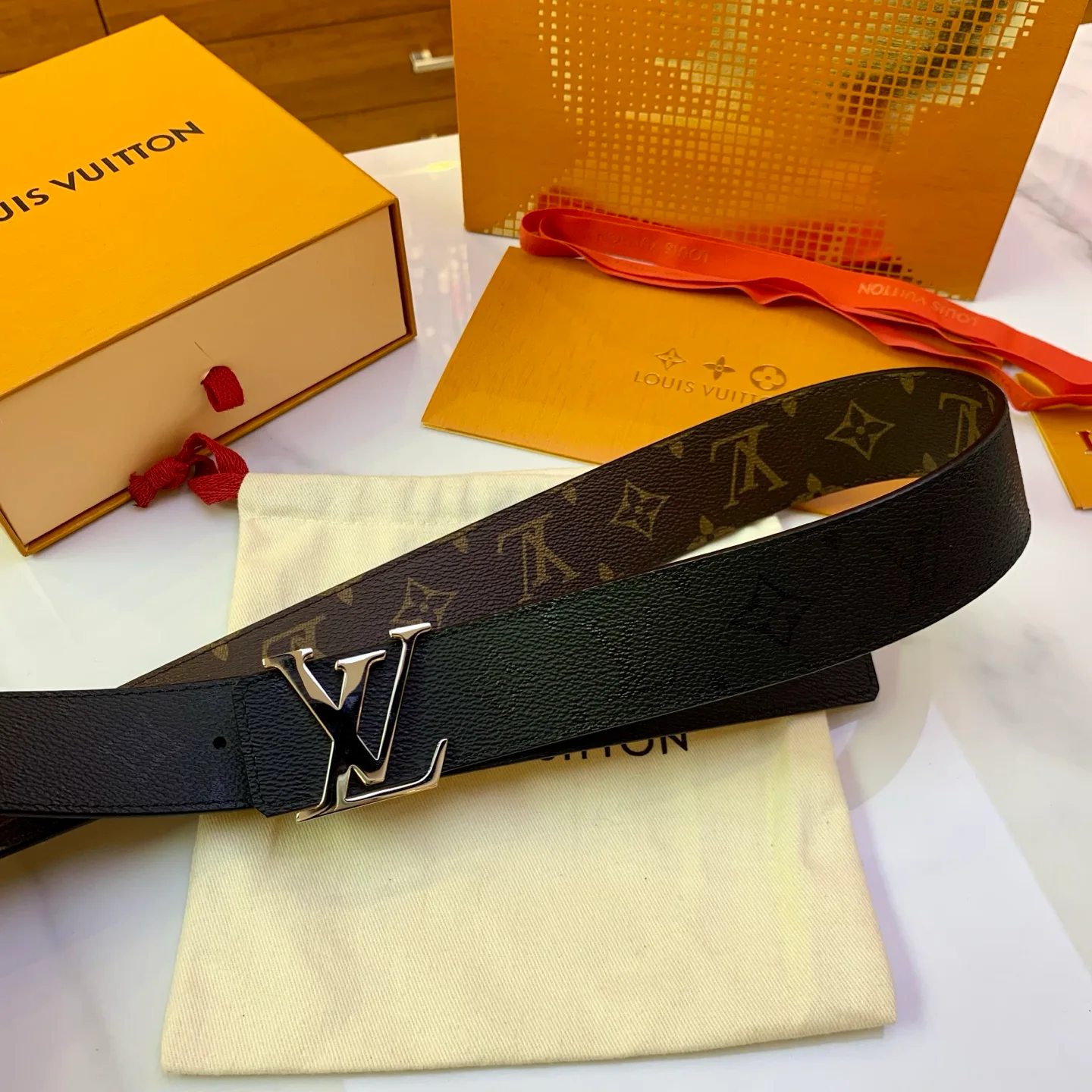 Ремни Louis Vuitton 17725246