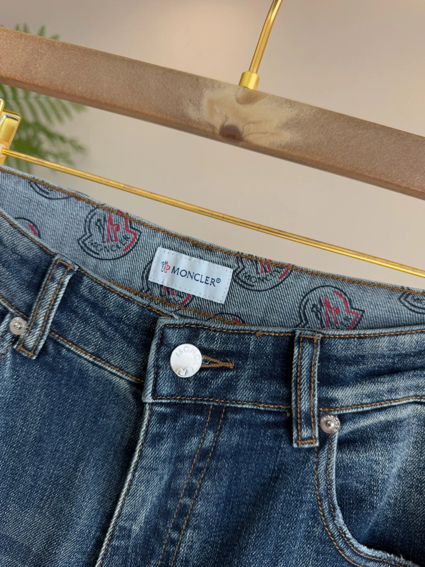 Джинсы Мужские Moncler 11250785