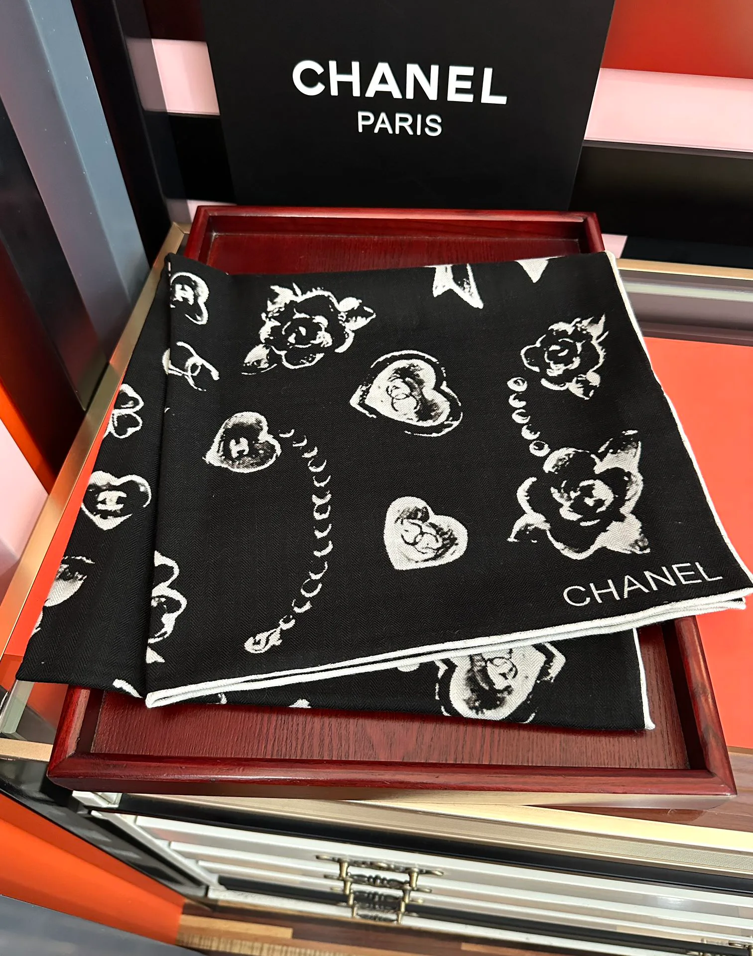 Платки Chanel 1603521