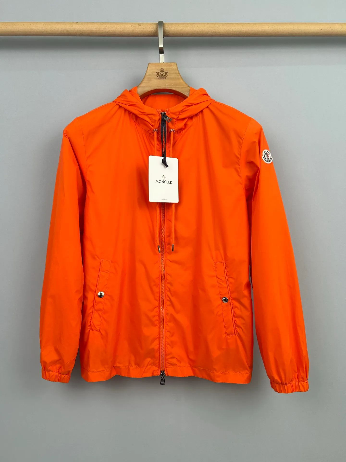 Куртки И Пуховики Мужские Moncler 13137537