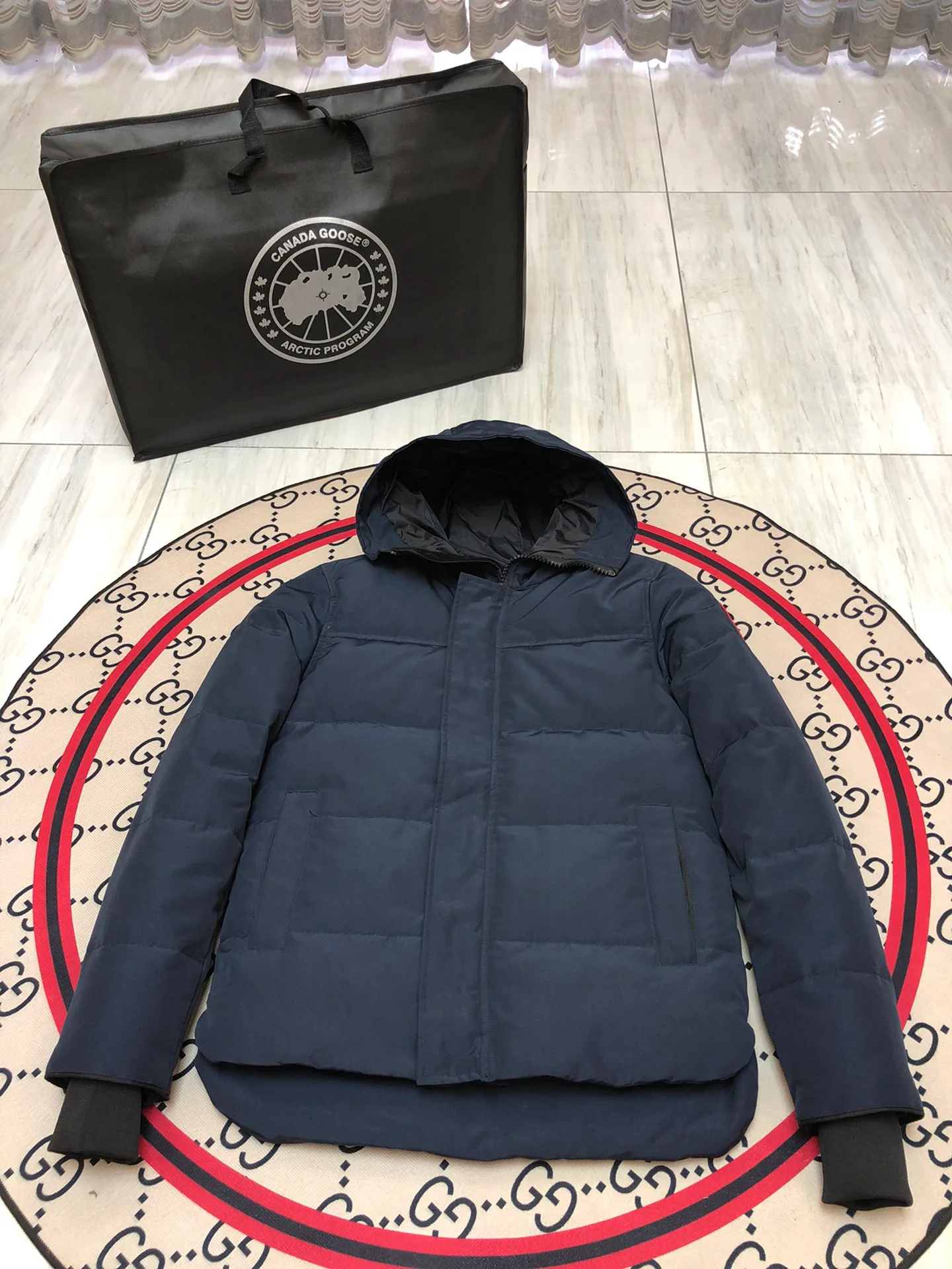 Куртки И Пуховики Женские Canada Goose 3153876