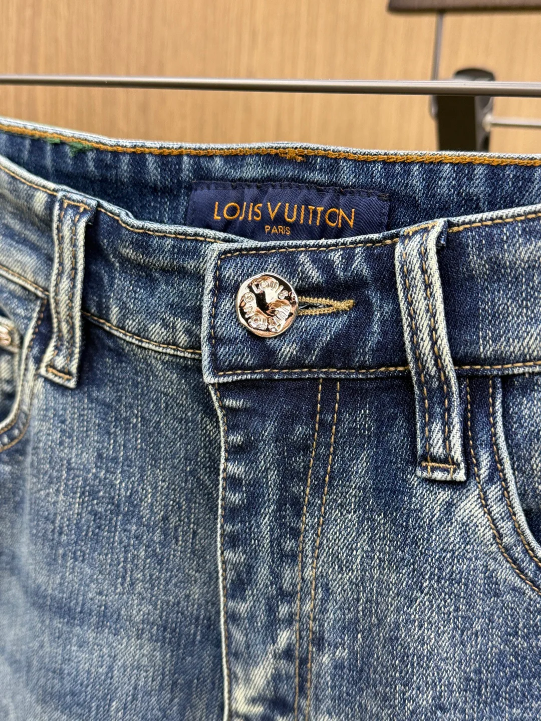 Джинсы Женские Louis Vuitton 12875514