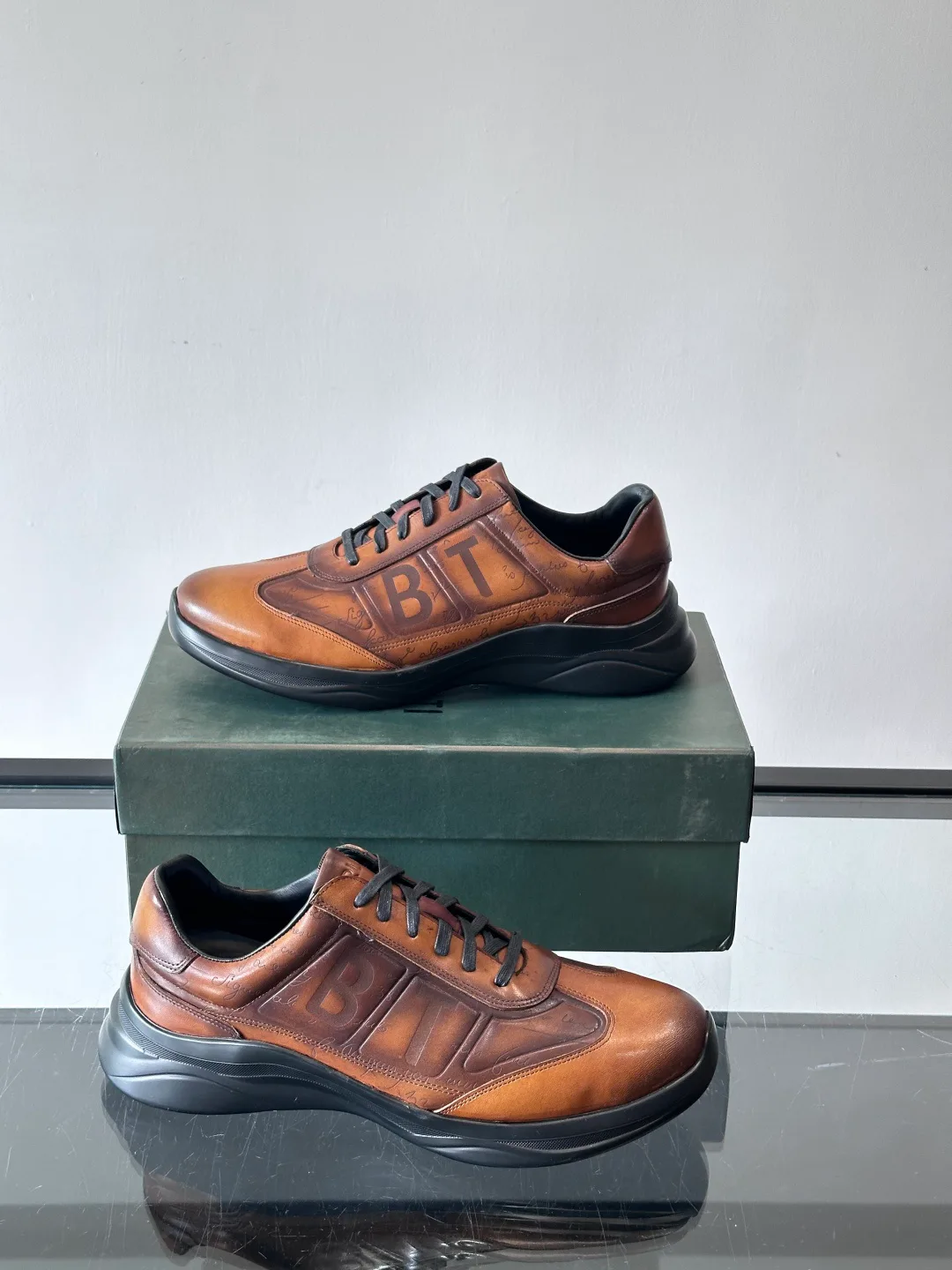 Кроссовки Мужские Berluti 284127