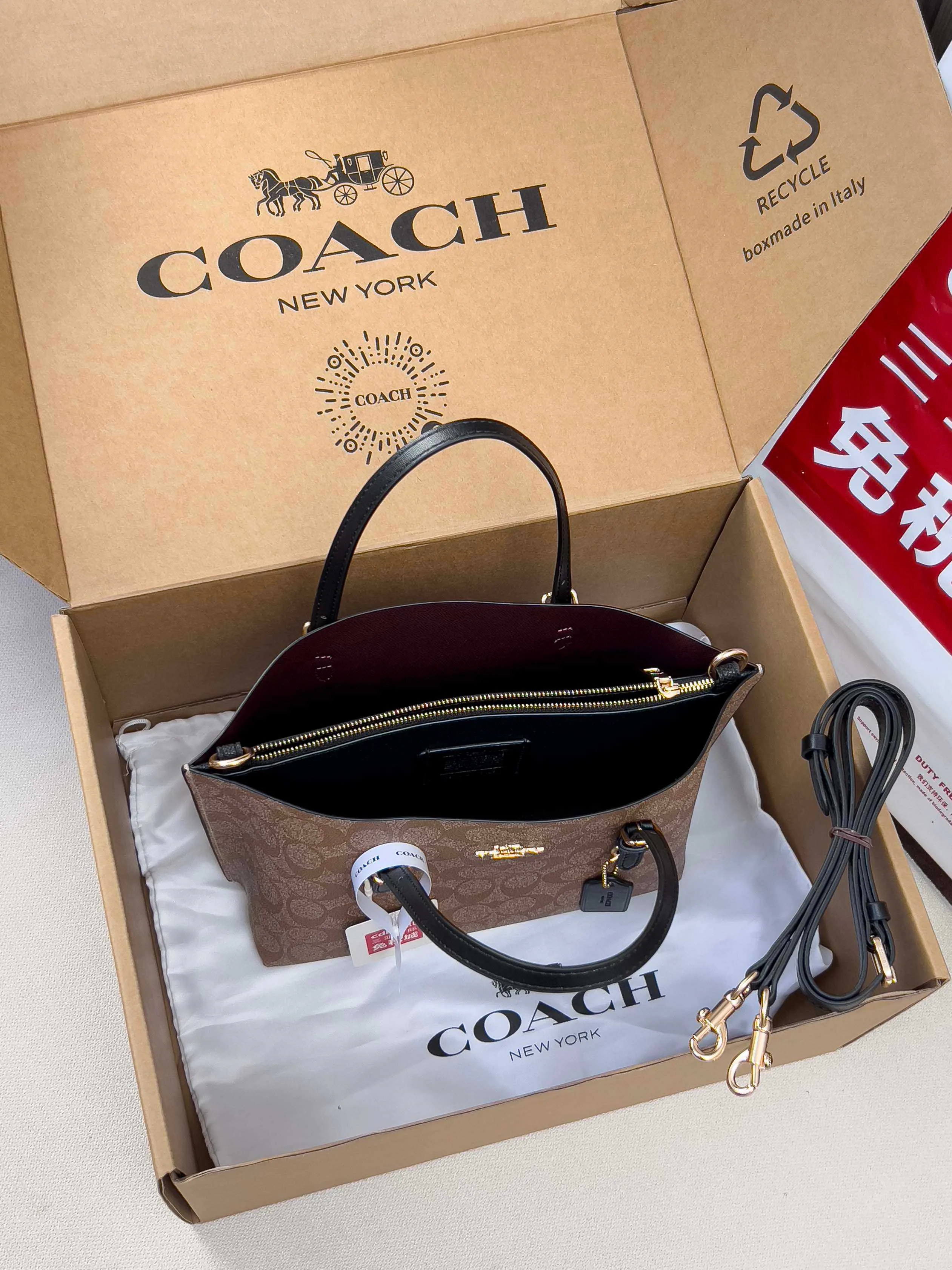 Классические Сумки Женские Coach 1864353