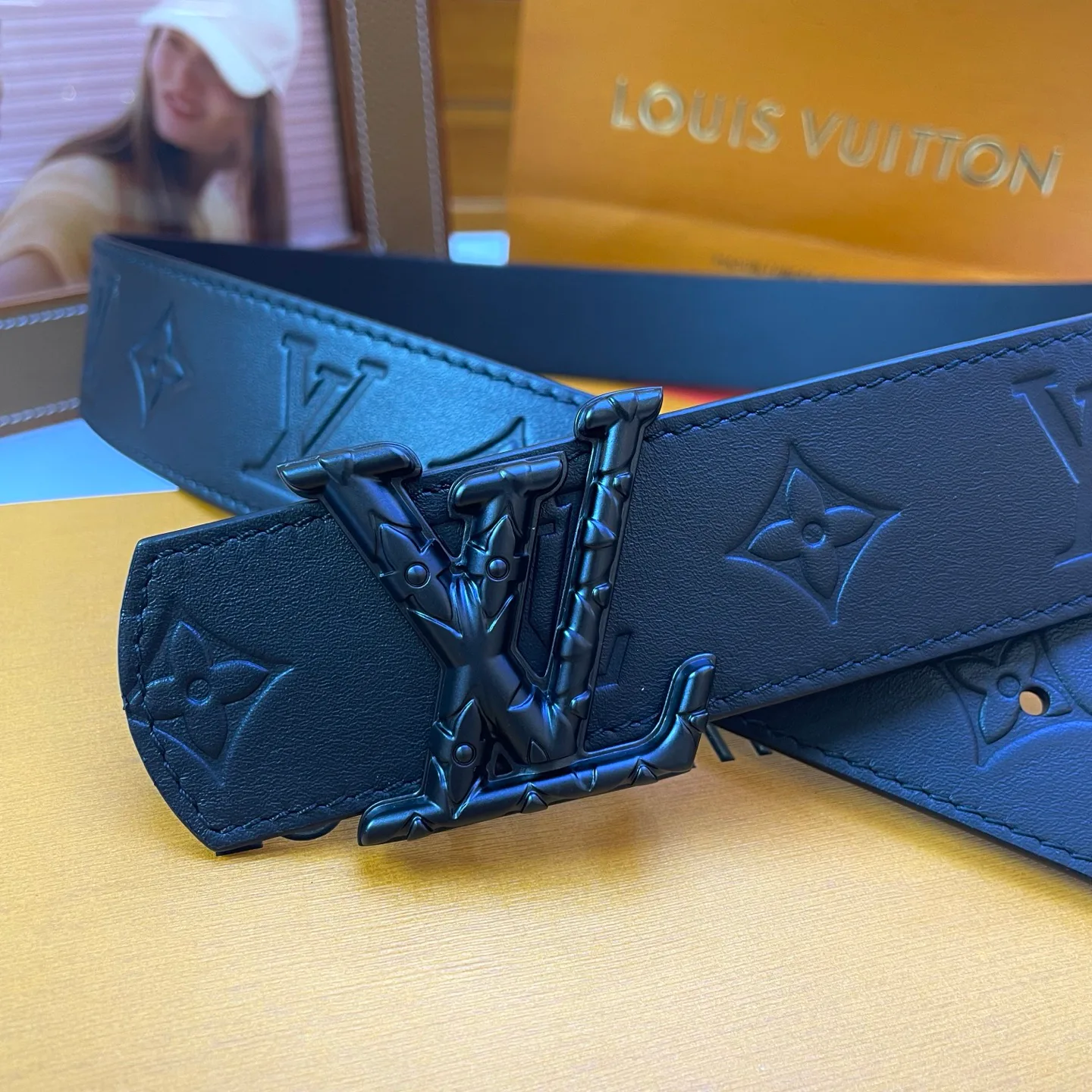 Ремни Louis Vuitton 11406612