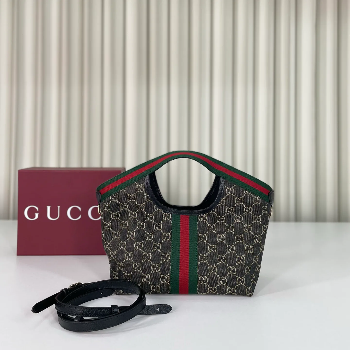 Классические Сумки Женские Gucci 11825964