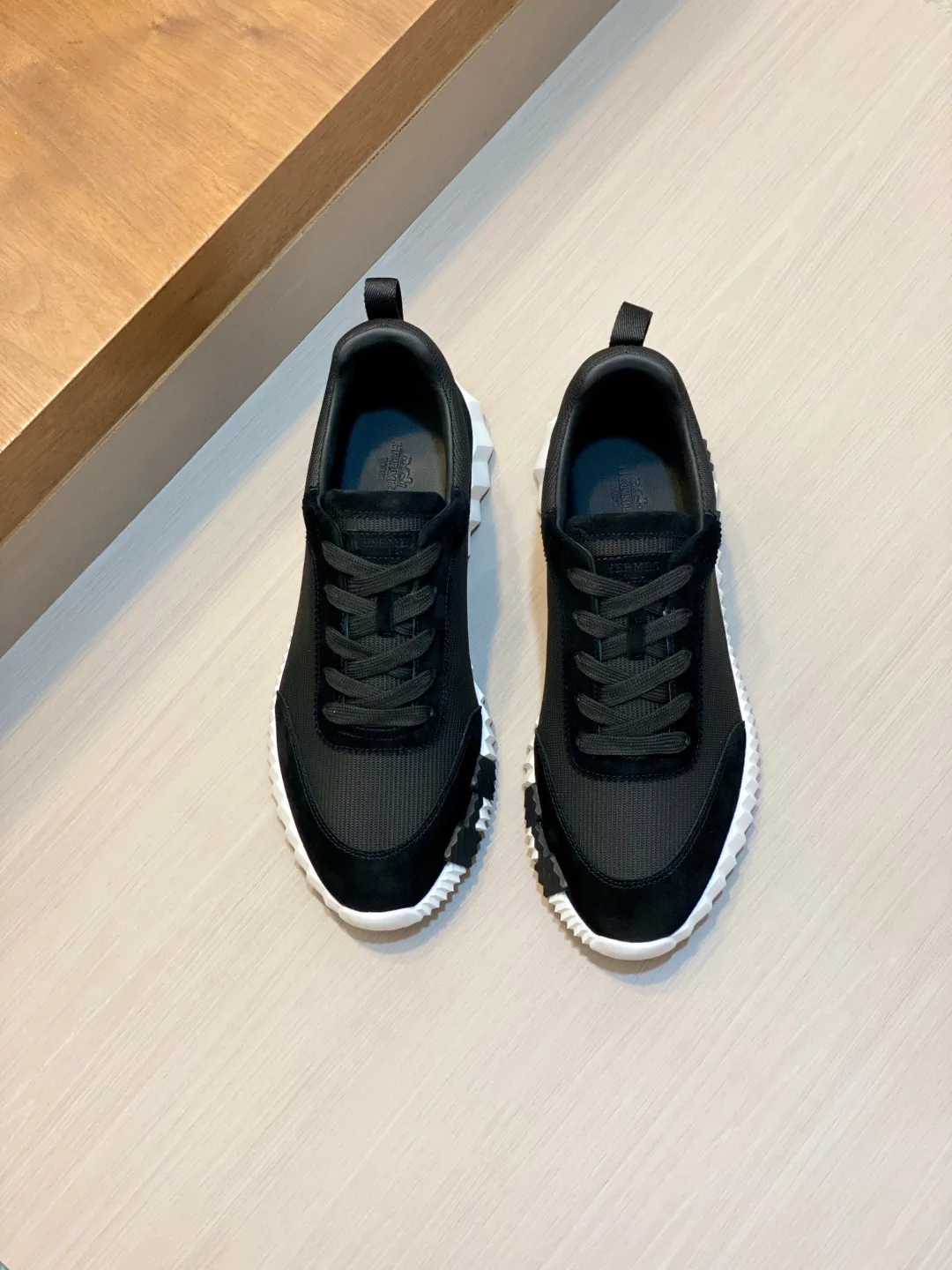 Кроссовки Мужские Hermes 18039715