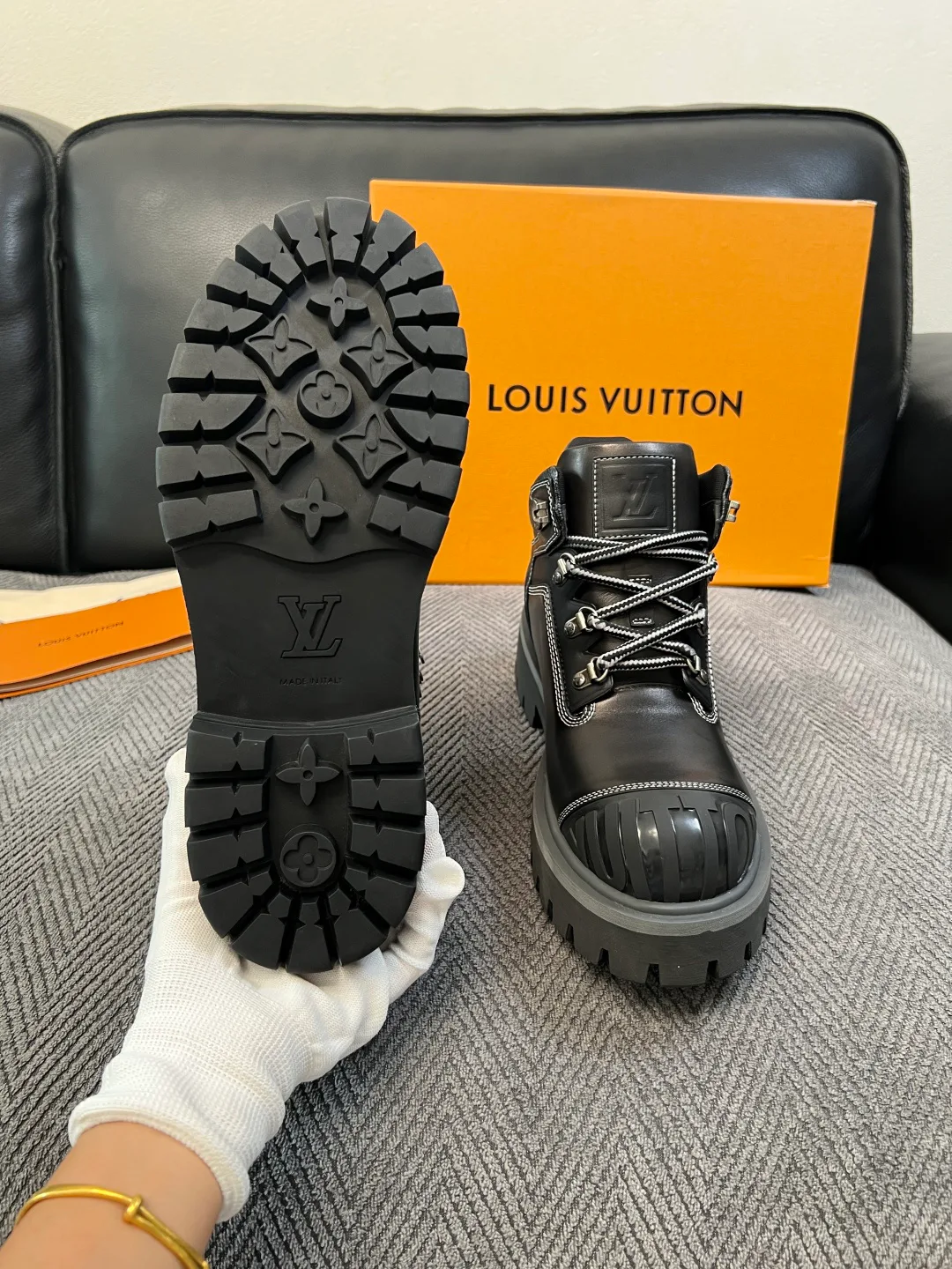 Ботинки Мужские Louis Vuitton 18417475